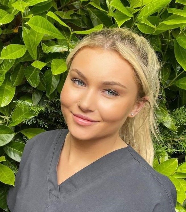 Mia Chapman