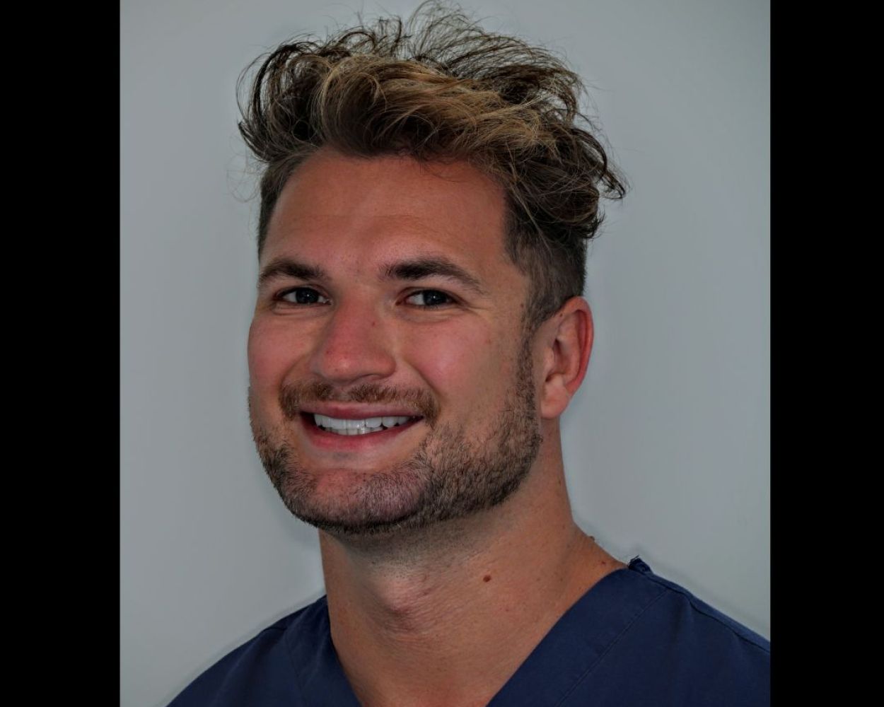 Dr. Tom Rowland